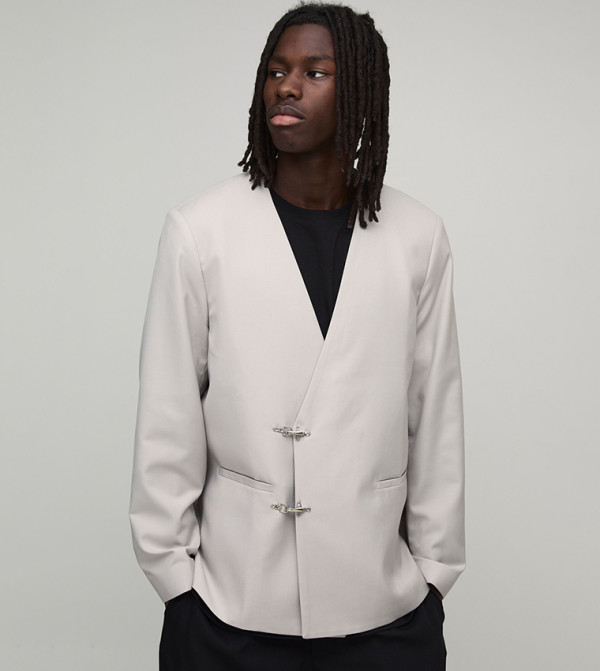 Collarless Fireman Clasp Oversized Blazer
