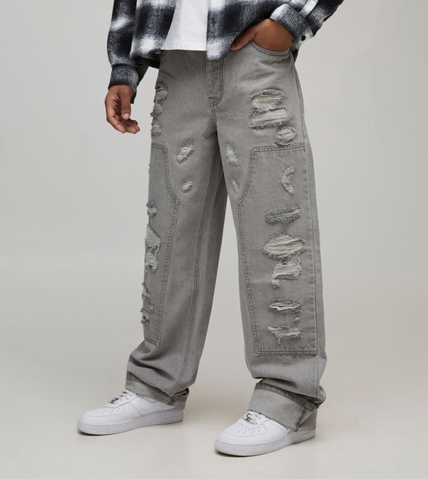 جينز نجار بقصة مريحة ممزق