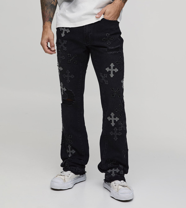 بنطلون جينز واسع