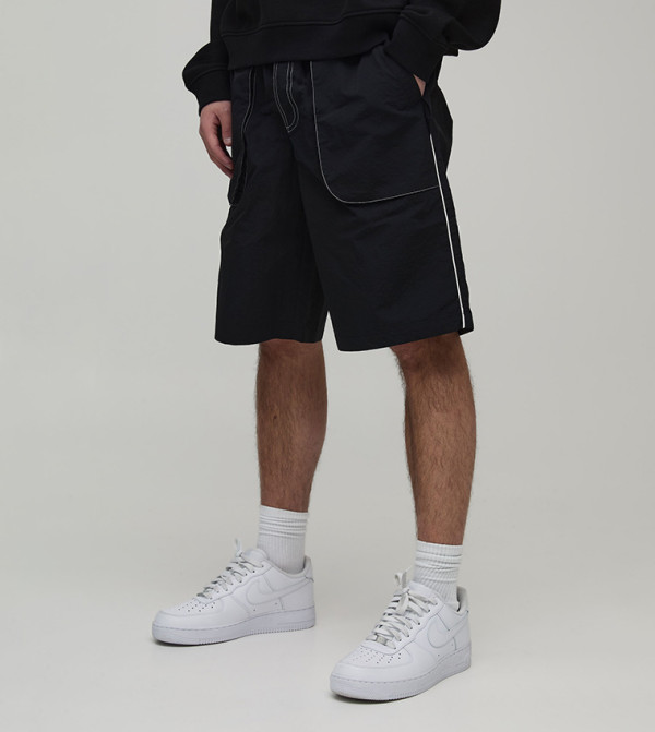 Contrast Stitch Nylon Casual Shorts