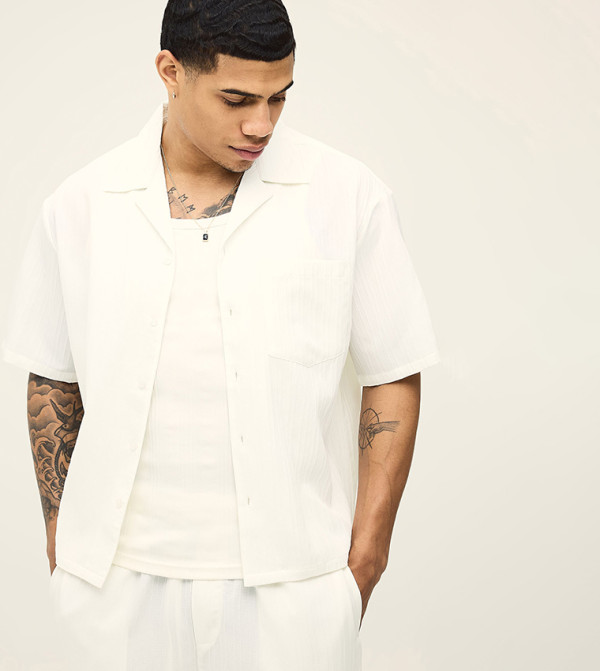 Short Sleeves Irregular Pleated Oversized Shirt