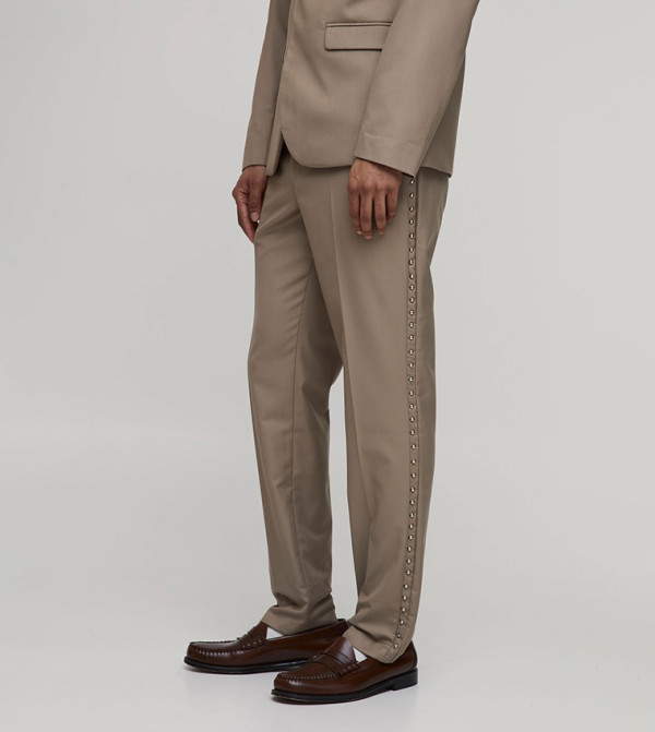 بنطلون رسمي ضيق