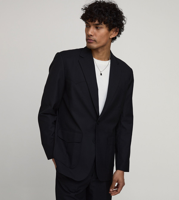 جاكيت بقصة مستقيمة