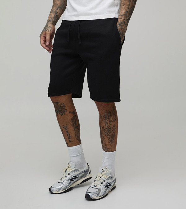 شورت جيرسي بقصة ضيقة للمقاسات الطويلة