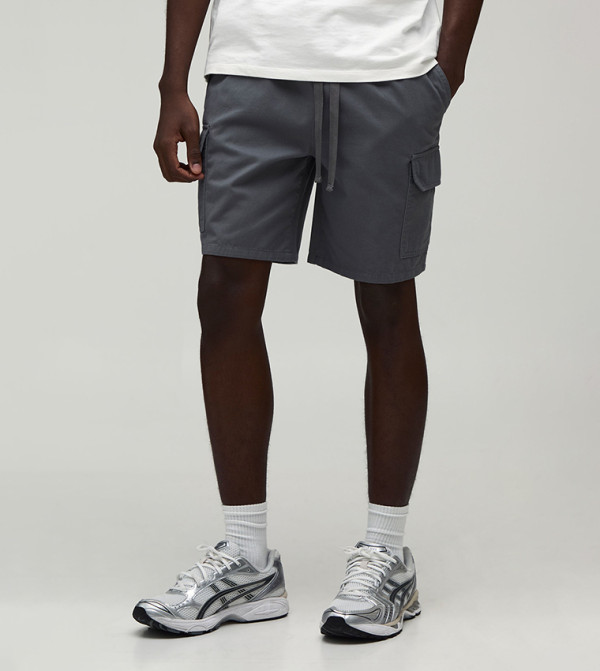 Relaxed Fit Elasticated Mid Length Twill Cargo Shorts