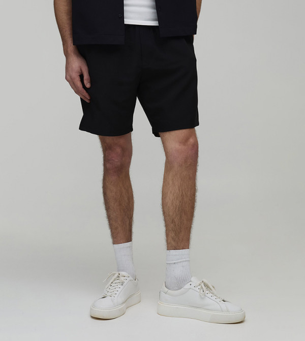 Mid Rise Slim Fit Tech Shorts