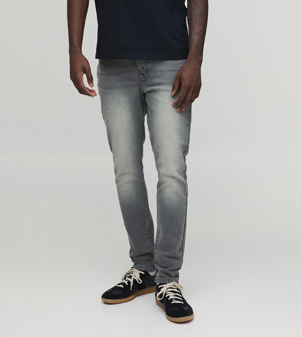 Washed Mid Rise Skinny Fit Jeans