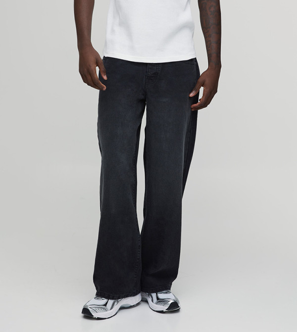 Washed Mid Rise Baggy Fit Jeans