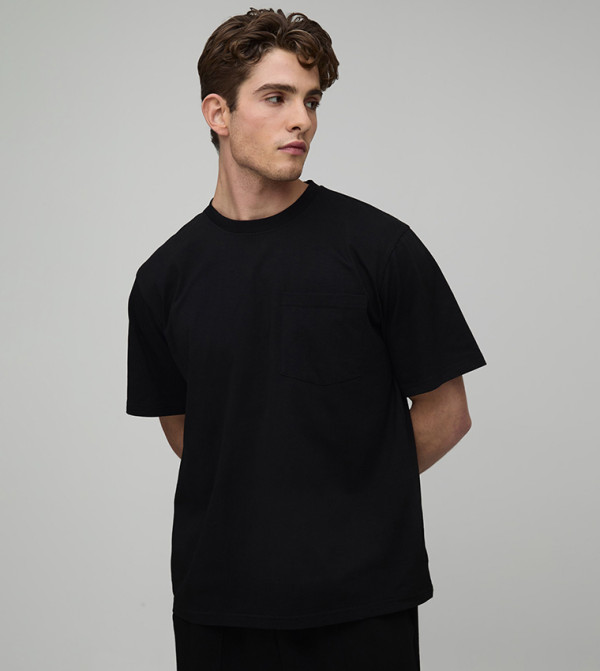 Relaxed Pocket Crew Neck T-Shirt