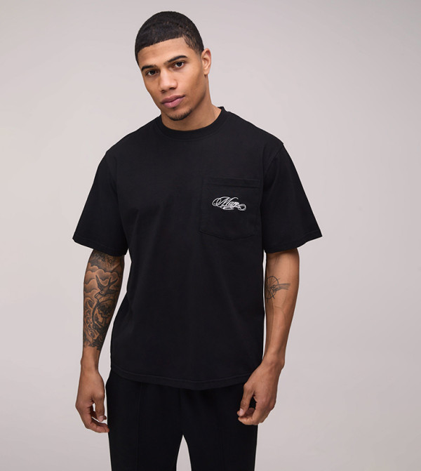 Relaxed Fit Pocket T-Shirt