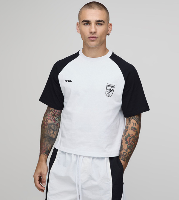 Regular Fit Shrunken Boxy Raglan Sports T-Shirt