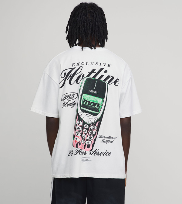 تيشيرت واسع بطبعة جرافيك