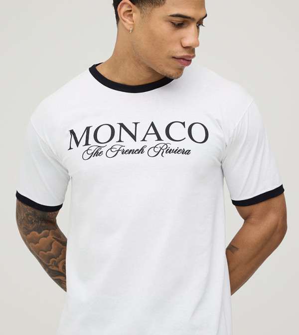 تيشيرت بكم قصير بطبعة موناكو