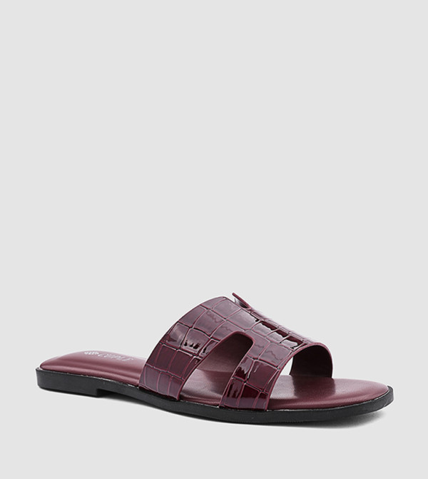 Textured Flat Sandals
