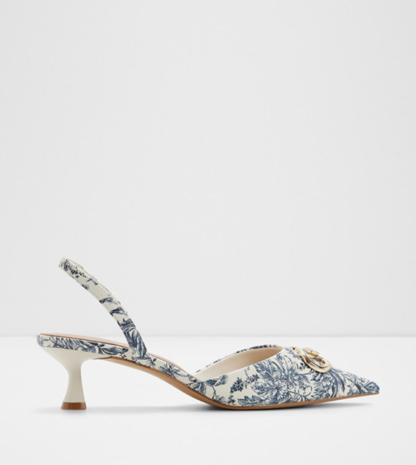 DELICAT Metal Accent Pointed Toe Pumps