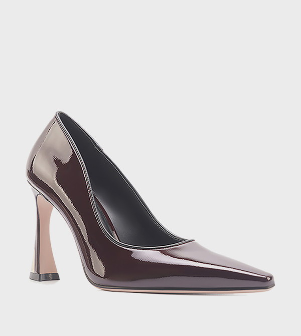 DIANA Glossy Pointed Toe Pumps