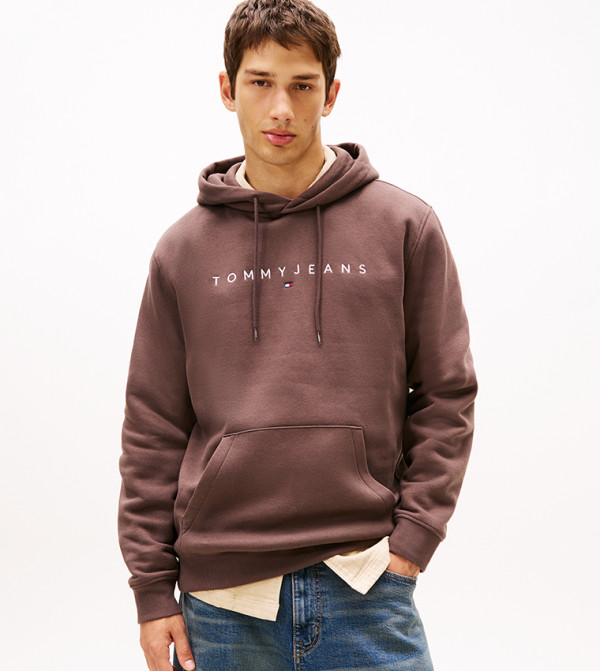 هودي كم طويل بشعار مطرز