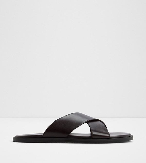 ERIK Criss-Cross Strap Sandals