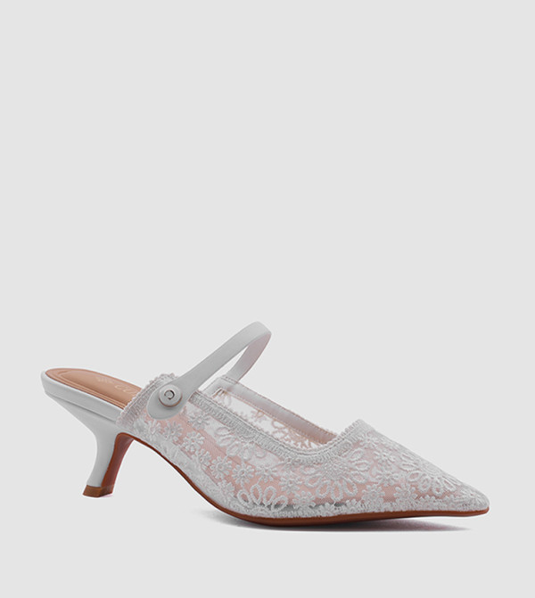 Pointed Toe Kitten Heel Pumps