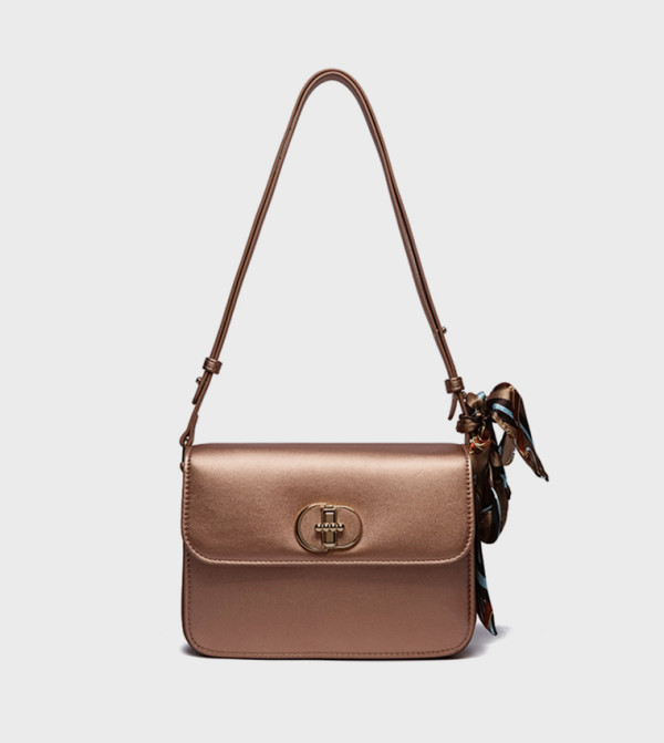 Textured Shoulder Bag