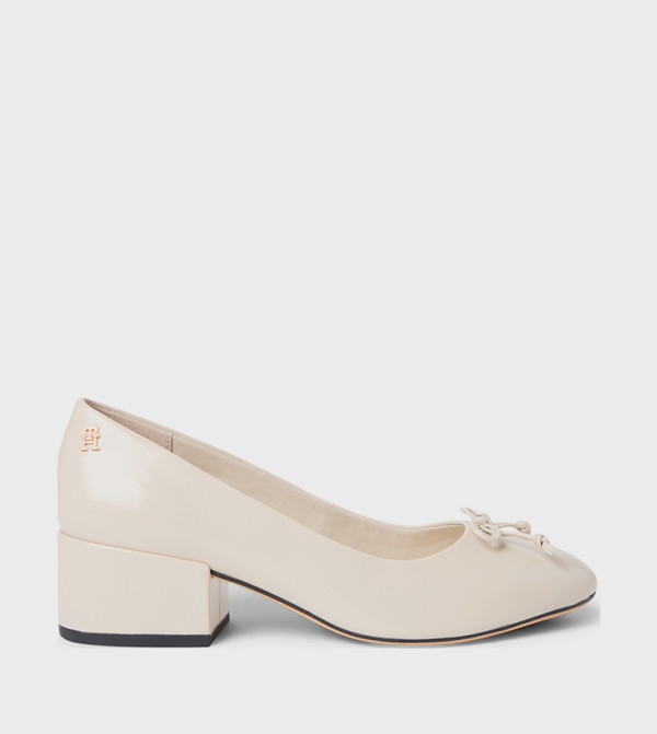 Block Heel Mary Jane Pumps