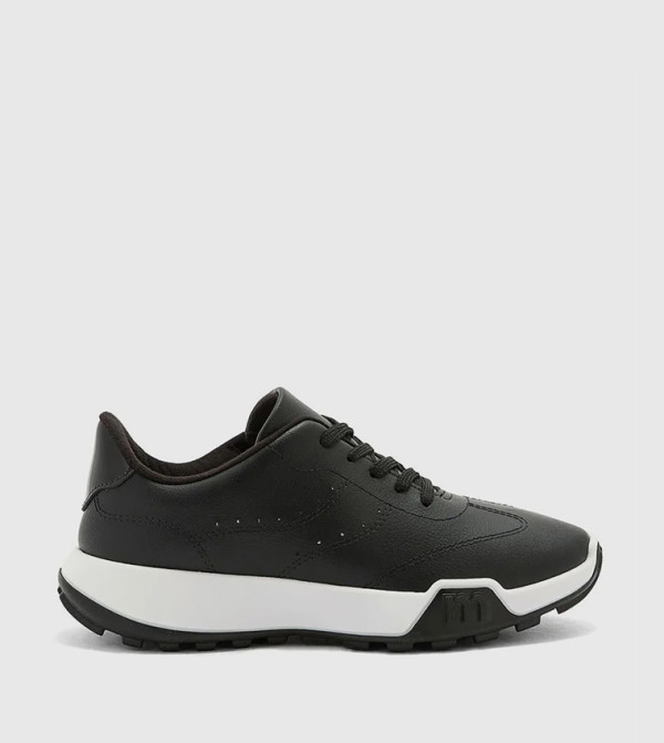  UIEXX Solid Lace-Up Sneakers