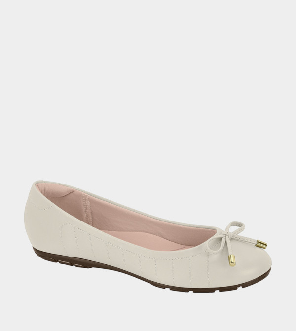 باليرينا سادة بفيونكة 