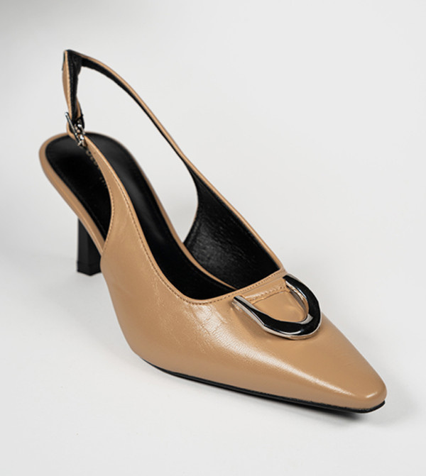  RACE Metal Detail Slingback Pumps