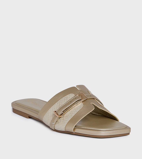 LEAIELEAH Buckle Detail Square Toe Flat Sandals
