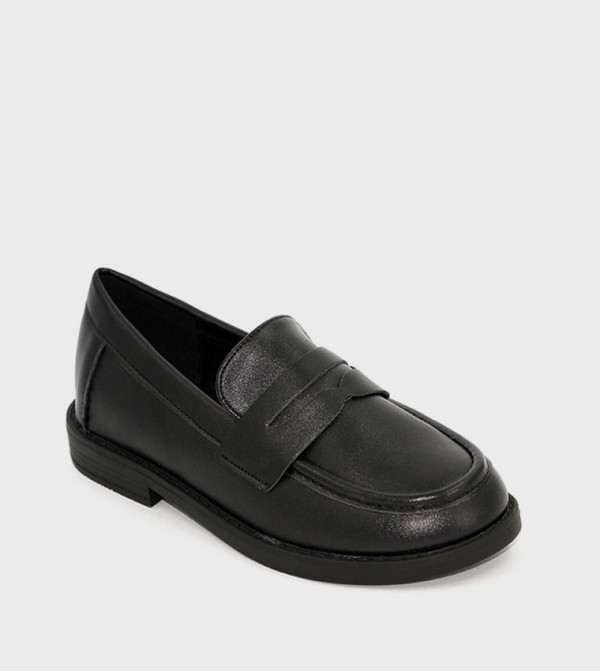 COLBY2 Textured Loafers