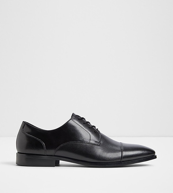 GREGORIO Textured Derby Shoes