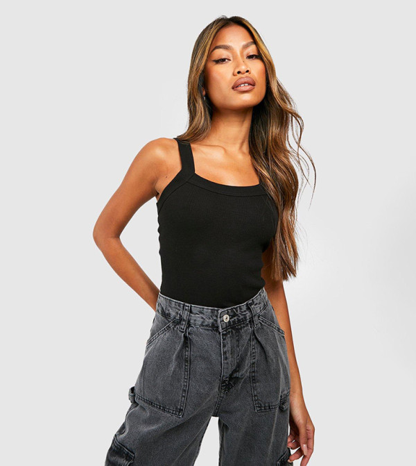 Ribbed Thick Binding Curved Strap Top