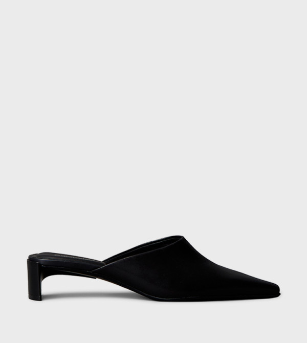Pointed Toe Kitten Heel Pumps