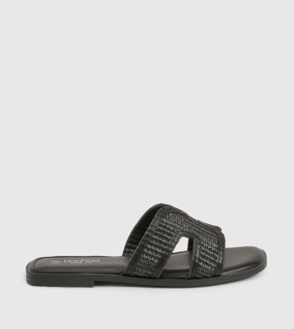 Raffia Cut-Out Flat Sandals