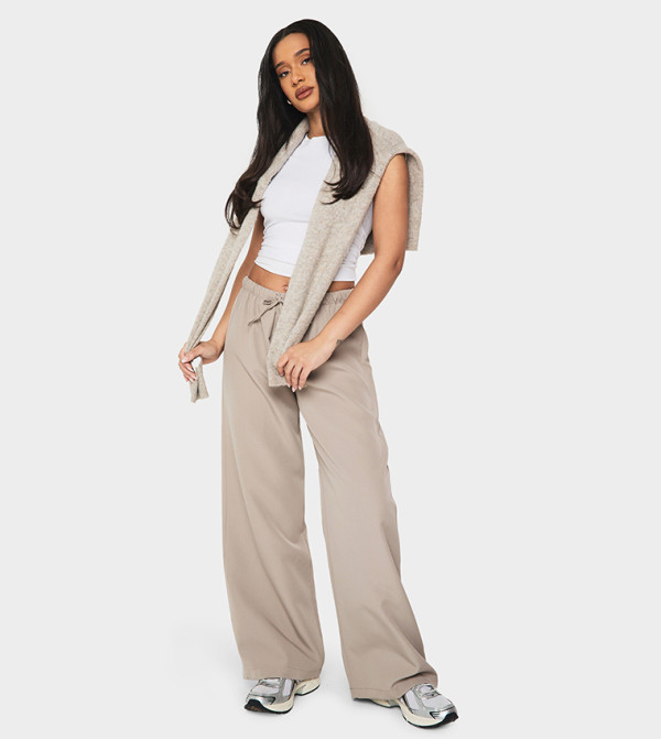 Woven Elasticated Low Rise Wide Leg Trousers