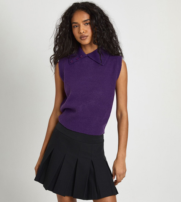 Collar Detail Soft Knit Sleeveless Top