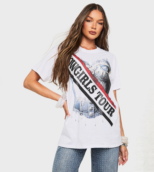 تيشيرت بطبعة