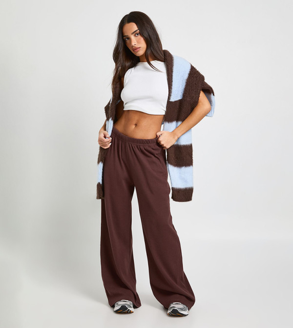 بنطال واسع مرن للمقاسات الصغيرة  