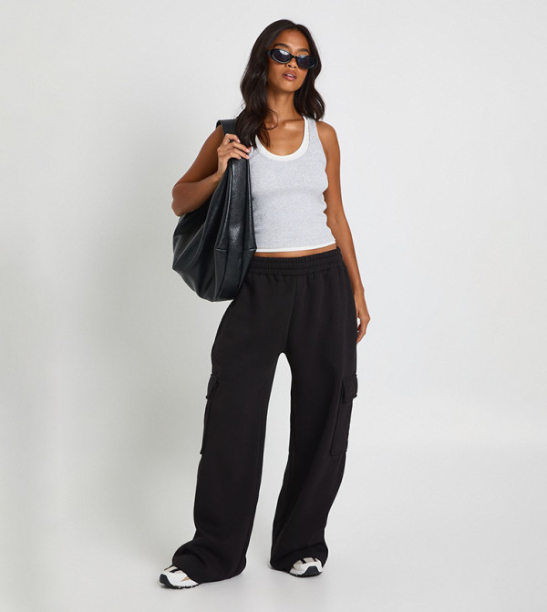 Petite Wide Leg Cargo Sweatpants