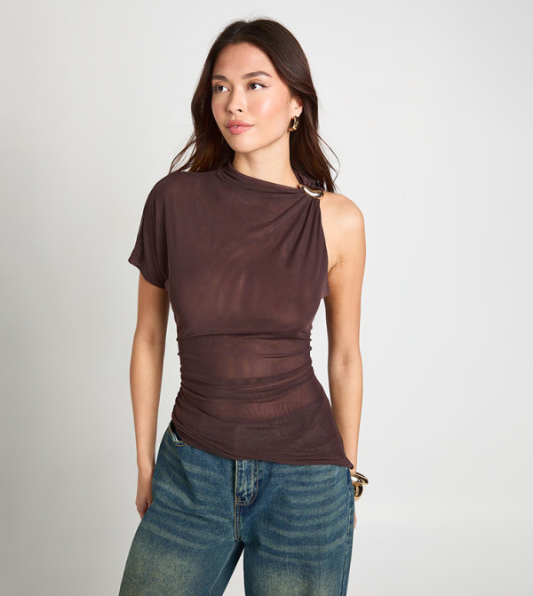 Asymmetric Trim Shoulder Detail Top