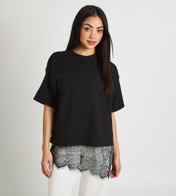 Lace Asymmetric Hem Detail Oversized T-Shirt
