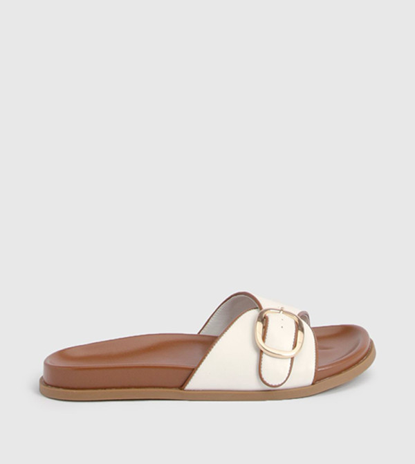 صندل كمفورت واسع بمشبك