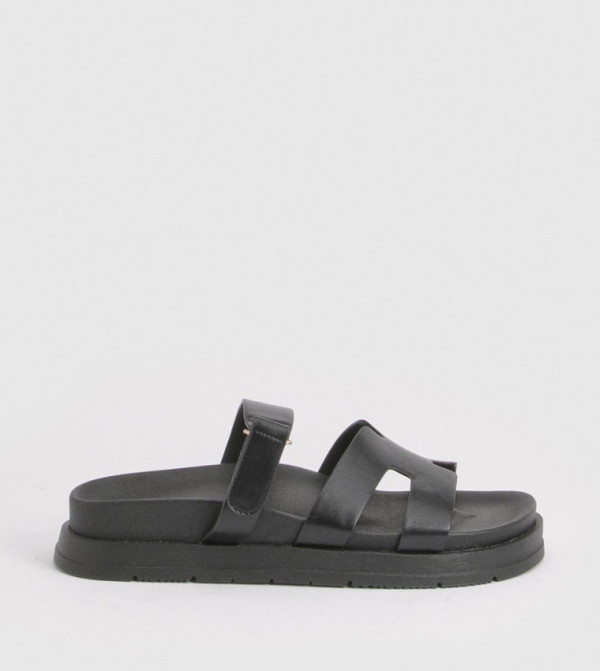 Cut-Out Detail Platform Sandals