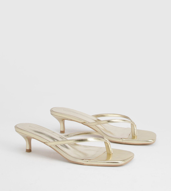 Wide Fit Toe Post Kitten Heel Sandals