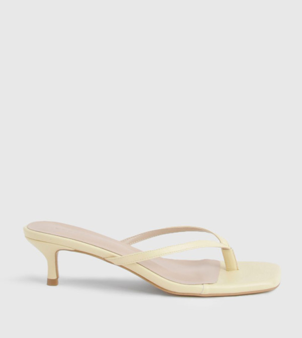 Toe Post Kitten Heel Sandals