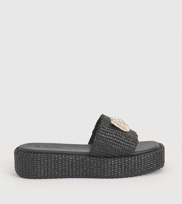 Shell Trim Detail Raffia Wedge Sandals