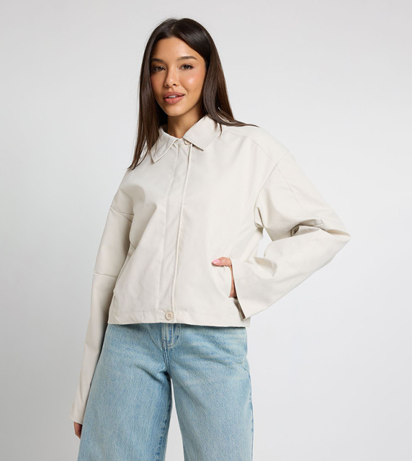 جاكيت ترنش قصير بقصة بوكس