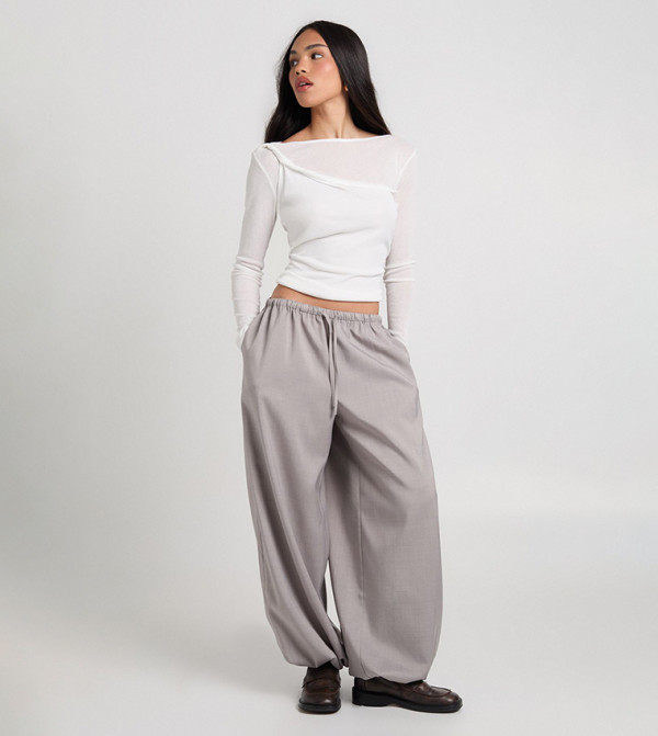 Woven Crepe Balloon Fit Trousers