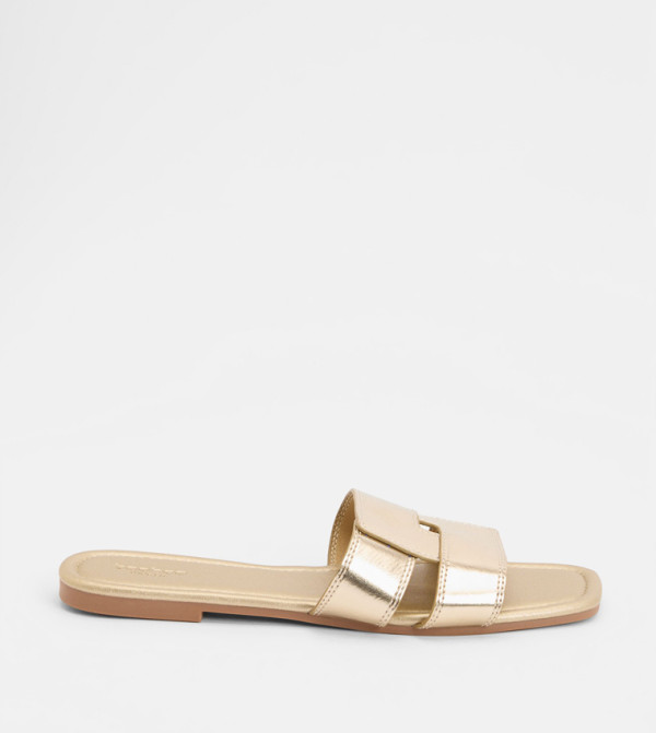 Wide Fit Crossover Strap Flat Sandals
