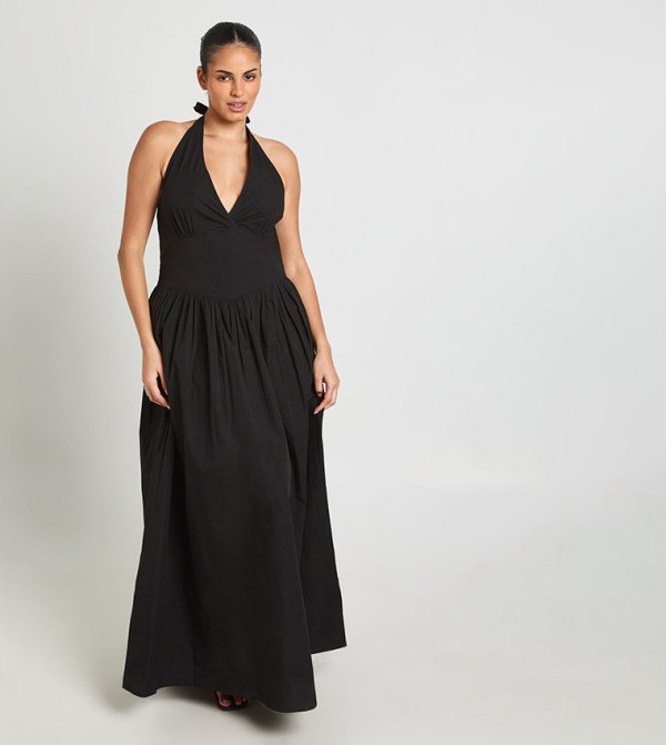Curve Poplin Halterneck Pleated Maxi Dress